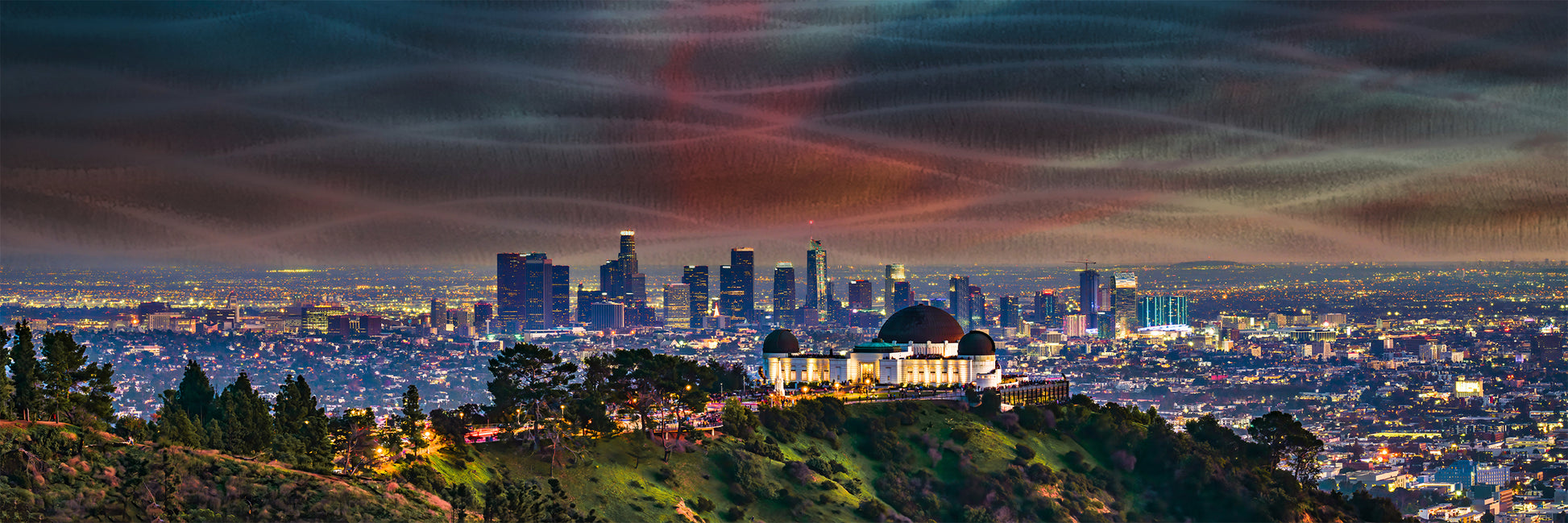 Scenery - Griffith Observatory Night - Los Angeles